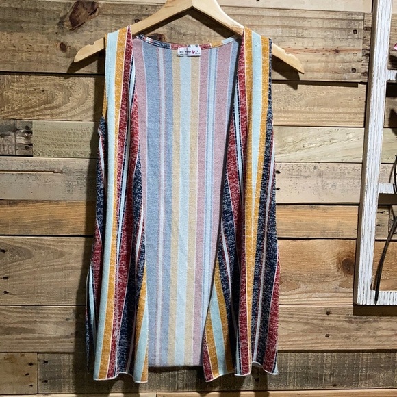 L Knit Works sleeveless cardigan - Picture 1 of 7